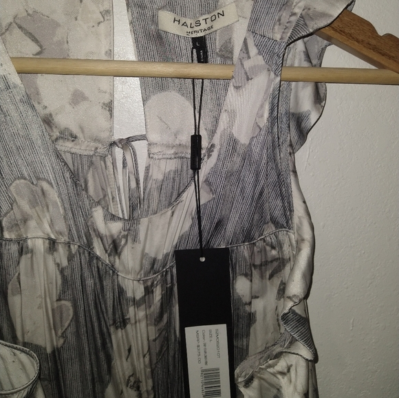 NWT HALSTON Grey Floral Midi Dress - Picture 3 of 9